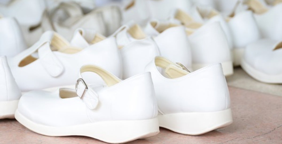 nurses white shoes online